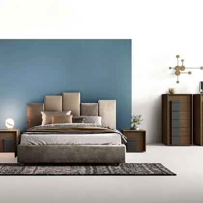 Letto in tessuto imbottito con testiera asimmetrica G02 Puzzle e Omega di Mercantini