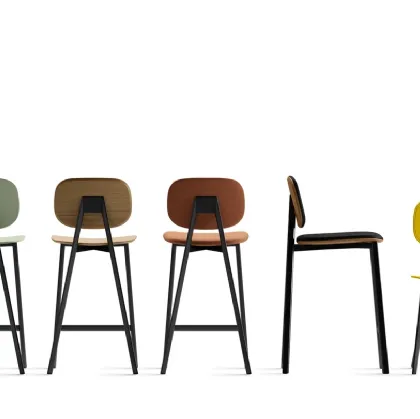 Sgabello Tata 6 SG con struttura in acciaio e seduta disponibile in varie finiture di Pointhouse