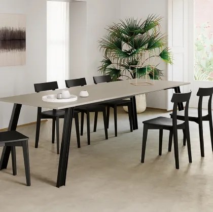 Tavolo allungabile Sky con top in laminato e base in metallo verniciato di Arredo3